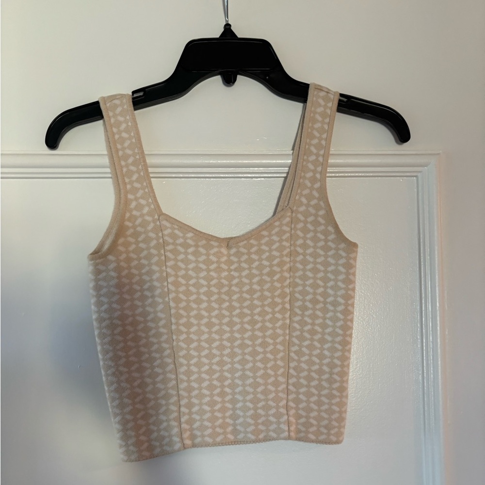 Abercrombie & Fitch Cropped Tank